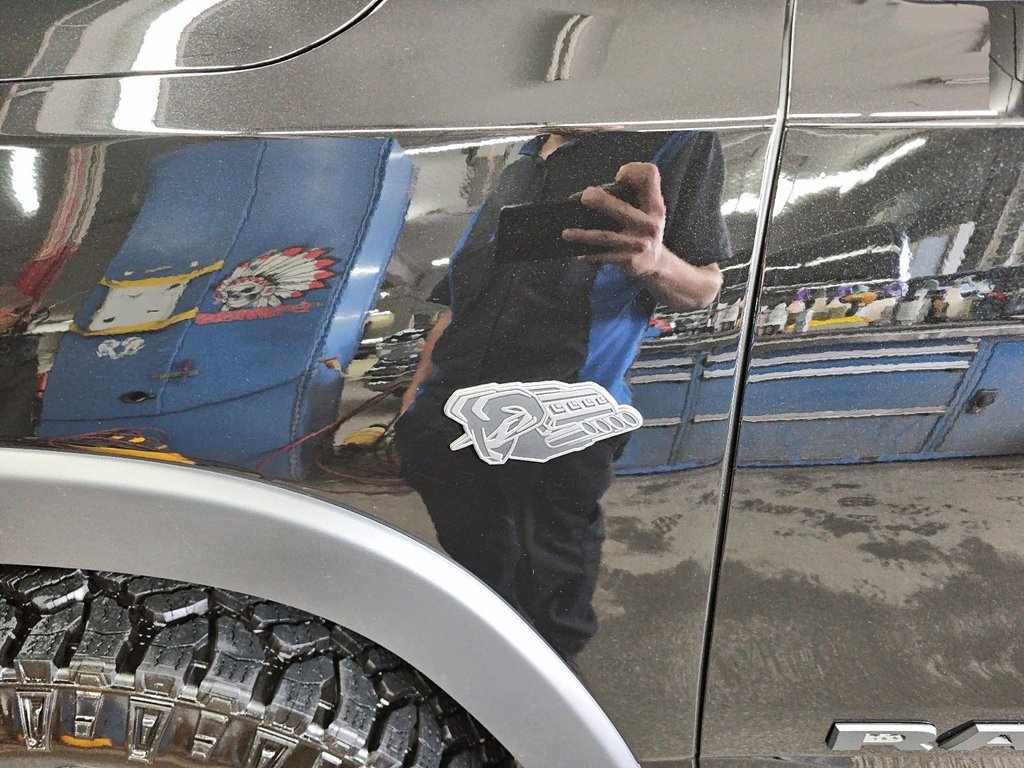 2027 Ram 1500 REBEL in Sherbrooke, Quebec - 6 - w1024h768px
