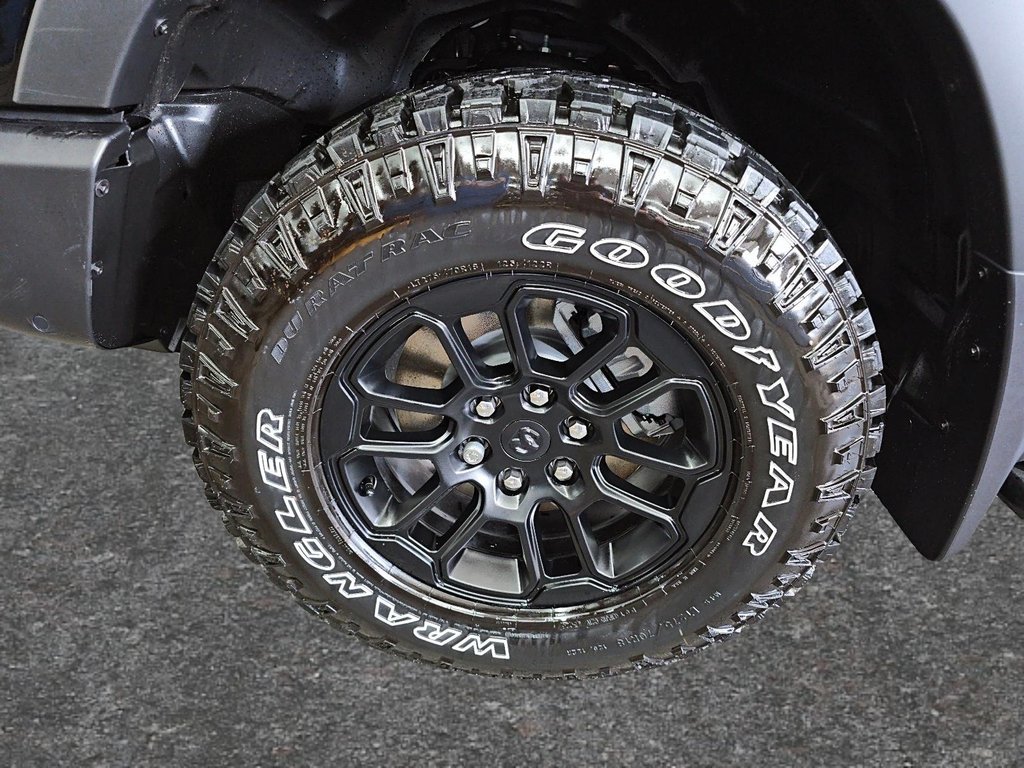 2027 Ram 1500 REBEL in Sherbrooke, Quebec - 7 - w1024h768px