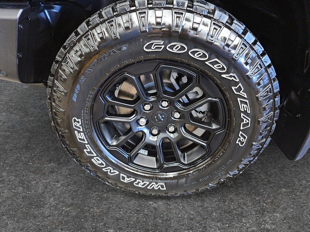 2027 Ram 1500 REBEL in St-Jean-Sur-Richelieu, Quebec - 7 - w1024h768px
