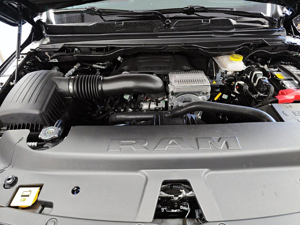 2027 Ram 1500 REBEL in St-Jean-Sur-Richelieu, Quebec - 8 - w1024h768px