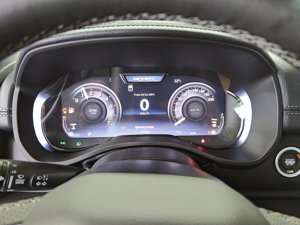2027 Ram 1500 SPORT in St-Jean-Sur-Richelieu, Quebec - 14 - w1024h768px