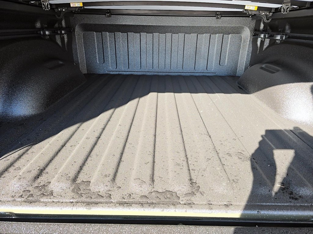 2027 Ram 1500 REBEL in St-Jean-Sur-Richelieu, Quebec - 17 - w1024h768px
