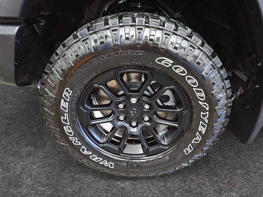 2027 Ram 1500 REBEL in St-Jean-Sur-Richelieu, Quebec - 7 - w1024h768px