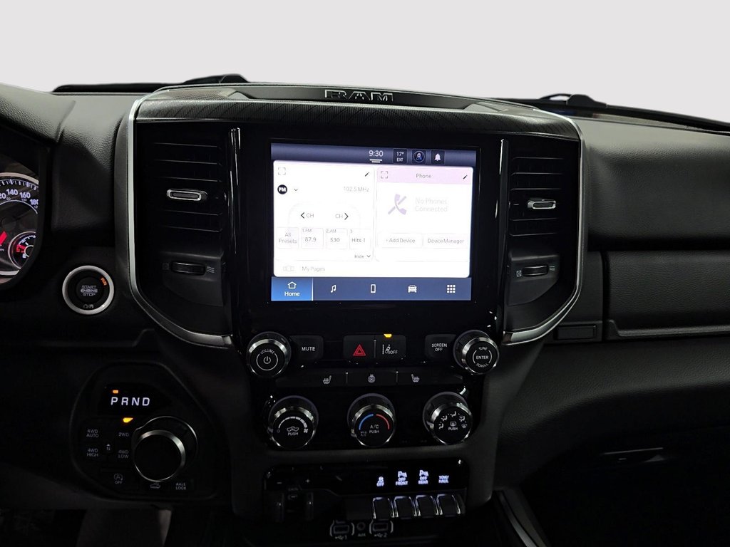 2027 Ram 1500 BIG HORN in Sherbrooke, Quebec - 19 - w1024h768px