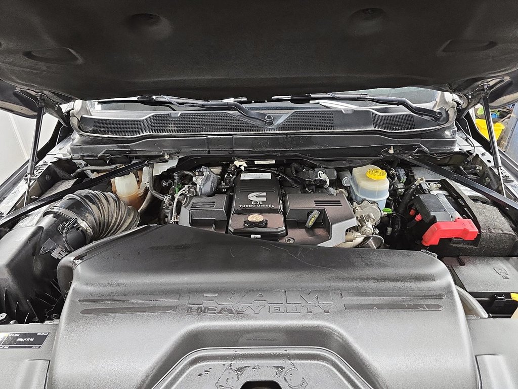 Ram 2500 LIMITED LONGHORN 4X4 CREW CAB // DIESEL // 6.4 BOX 2021 à Sherbrooke, Québec - 8 - w1024h768px