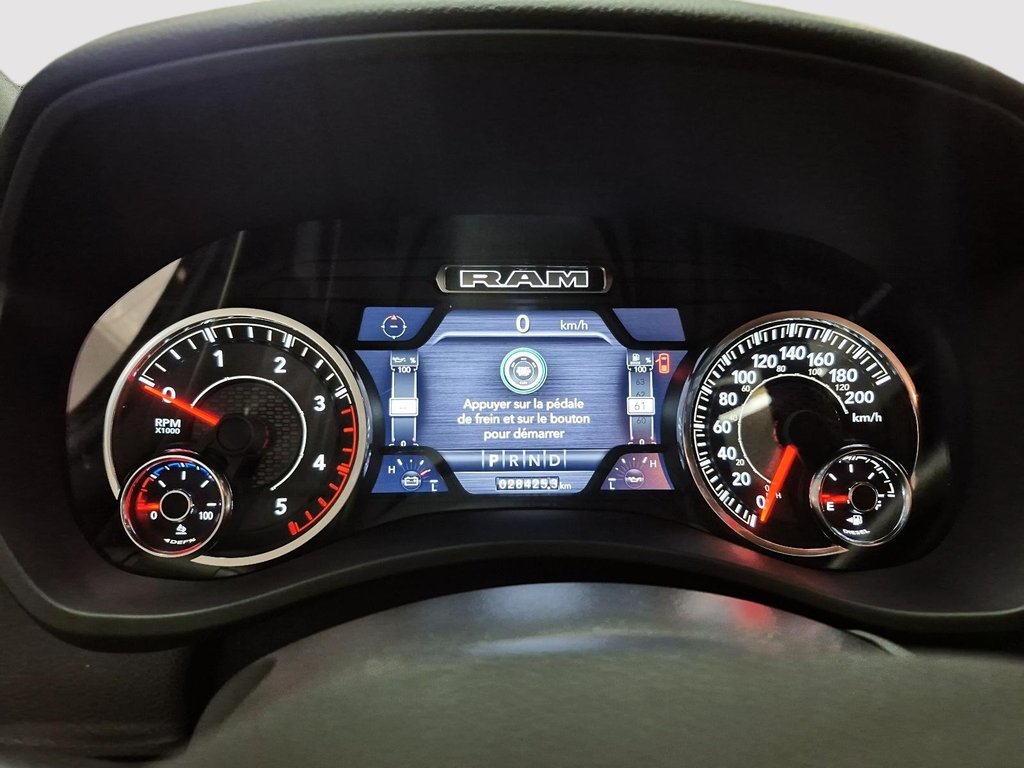 Ram 2500 Big Horn 2024 à Sherbrooke, Québec - 14 - w1024h768px