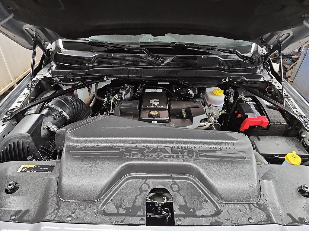 Ram 2500 RAM 2500 // DIESEL // NIGHT EDITION // 12 POUCES 2024 à Sherbrooke, Québec - 8 - w1024h768px