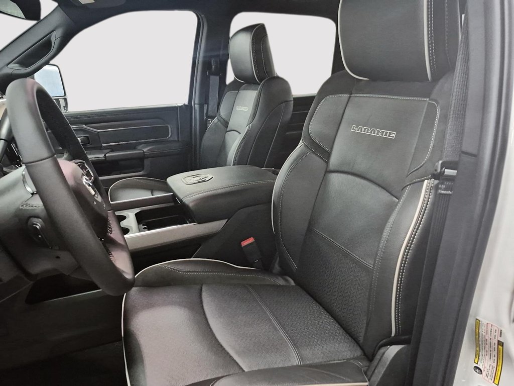 Ram 2500 LARAMIE 2025 à Sherbrooke, Québec - 9 - w1024h768px