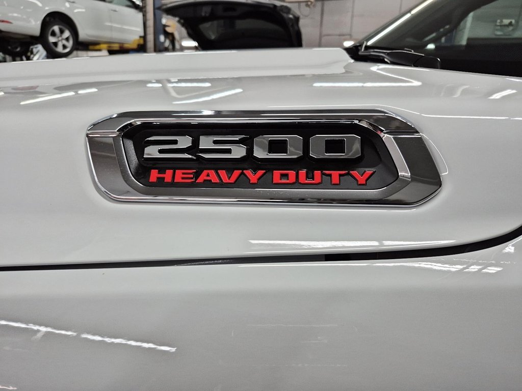 2025 Ram 2500 TRADESMAN in St-Jean-Sur-Richelieu, Quebec - 6 - w1024h768px