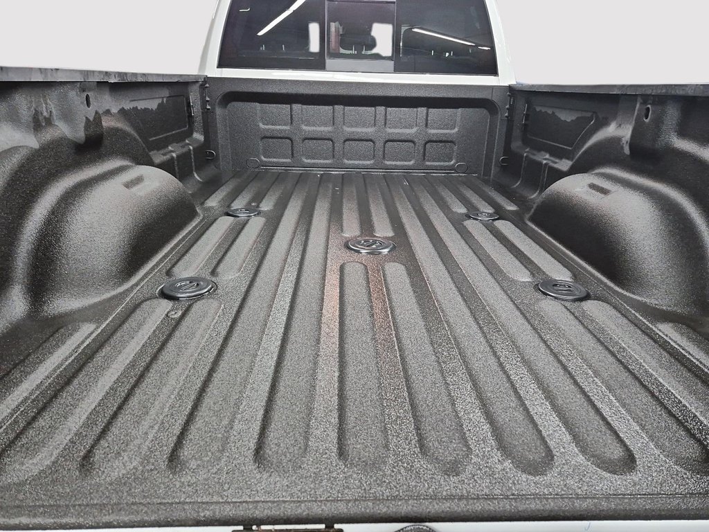 2025 Ram 2500 TRADESMAN in St-Jean-Sur-Richelieu, Quebec - 17 - w1024h768px