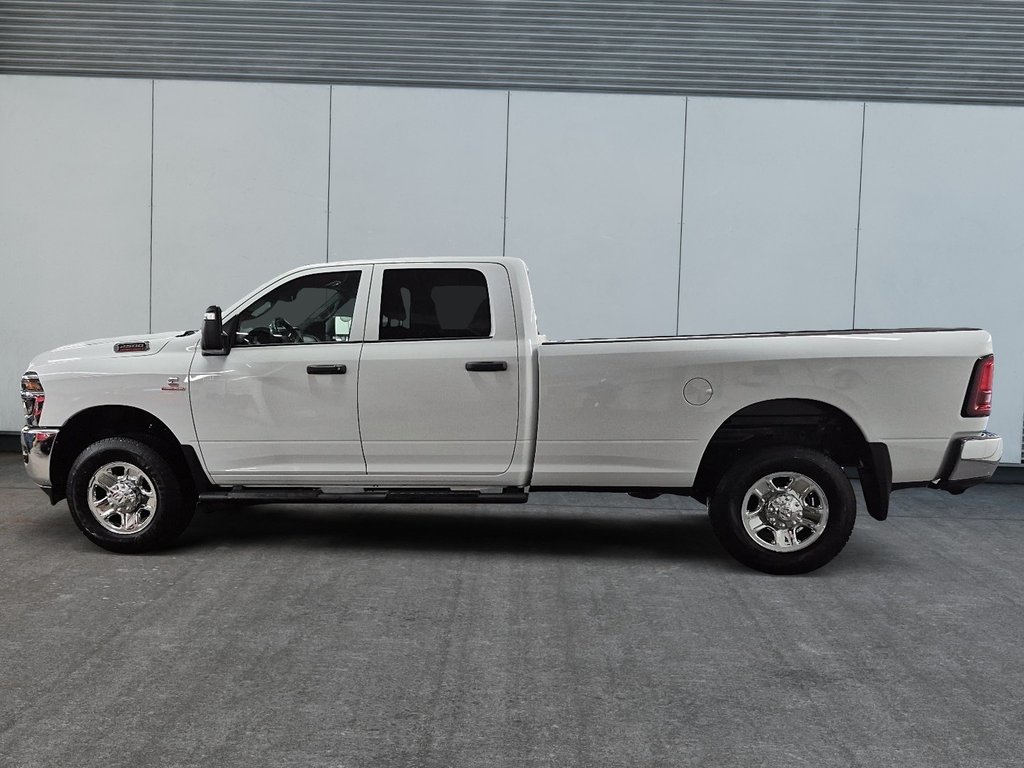 2025 Ram 2500 TRADESMAN in St-Jean-Sur-Richelieu, Quebec - 5 - w1024h768px