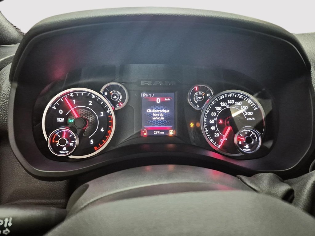 Ram 2500 BIG HORN 2025 à St-Jean-Sur-Richelieu, Québec - 14 - w1024h768px