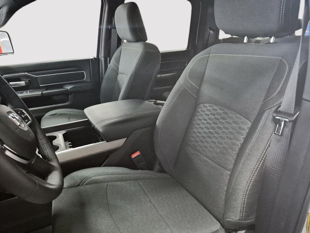 Ram 2500 BIG HORN 2025 à St-Jean-Sur-Richelieu, Québec - 9 - w1024h768px