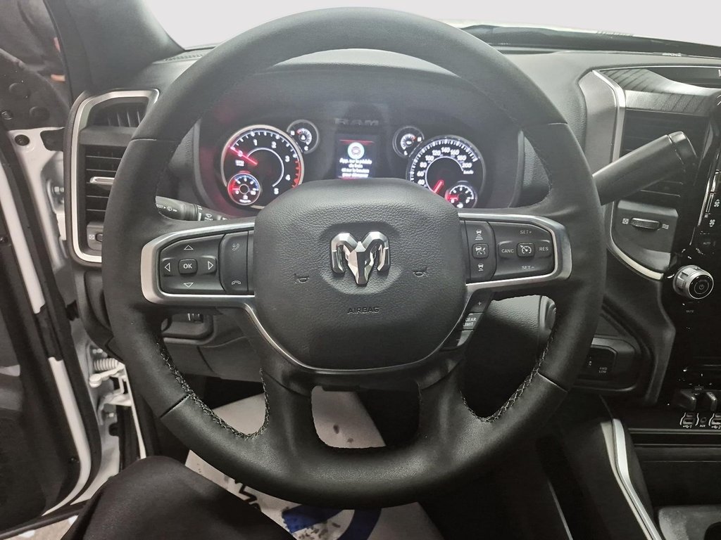 Ram 2500 BIG HORN 2025 à St-Jean-Sur-Richelieu, Québec - 12 - w1024h768px