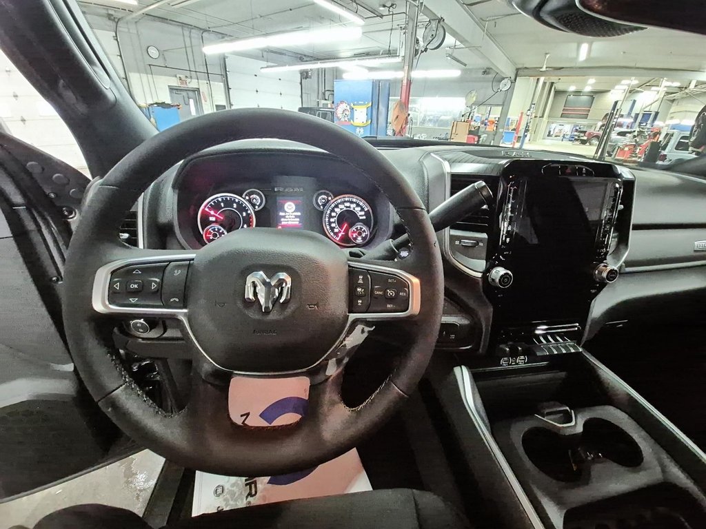 2025 Ram 2500 BIG HORN in St-Jean-Sur-Richelieu, Quebec - 10 - w1024h768px