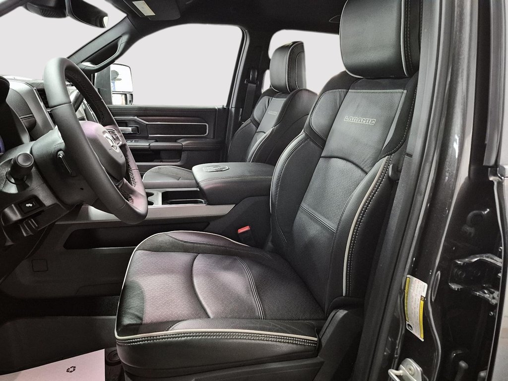 Ram 2500 LARAMIE 2025 à Sherbrooke, Québec - 9 - w1024h768px