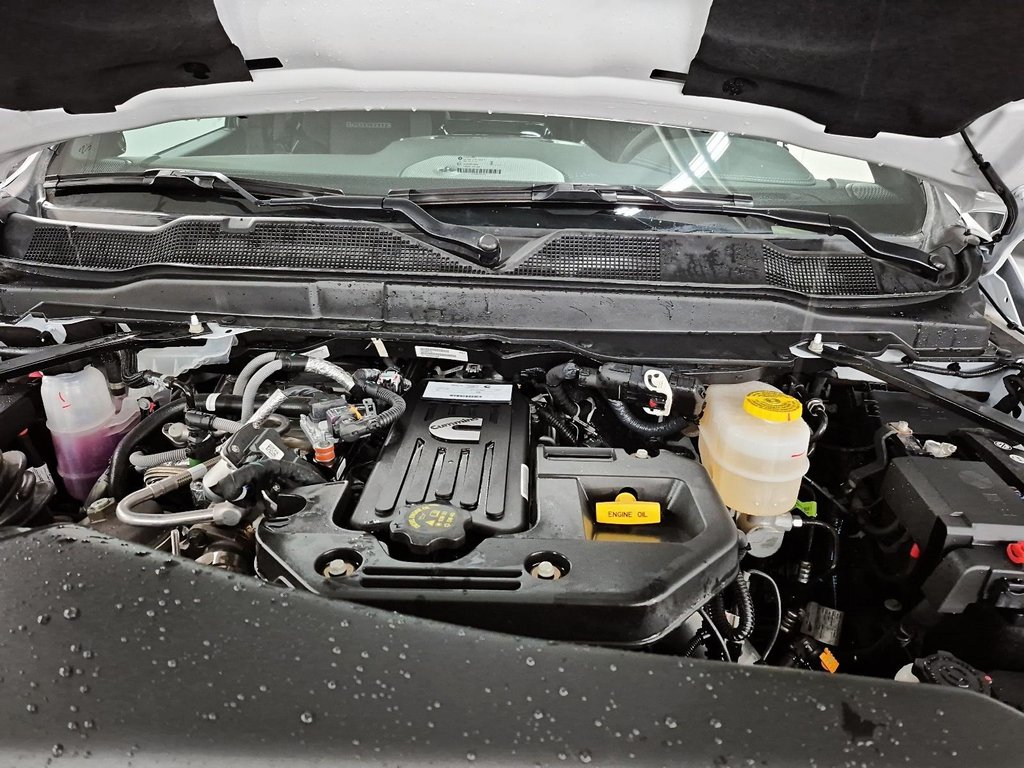 2026 Ram 2500 LARAMIE in St-Jean-Sur-Richelieu, Quebec - 8 - w1024h768px