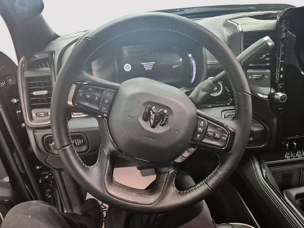 2026 Ram 2500 LIMITED in St-Jean-Sur-Richelieu, Quebec - 12 - w1024h768px
