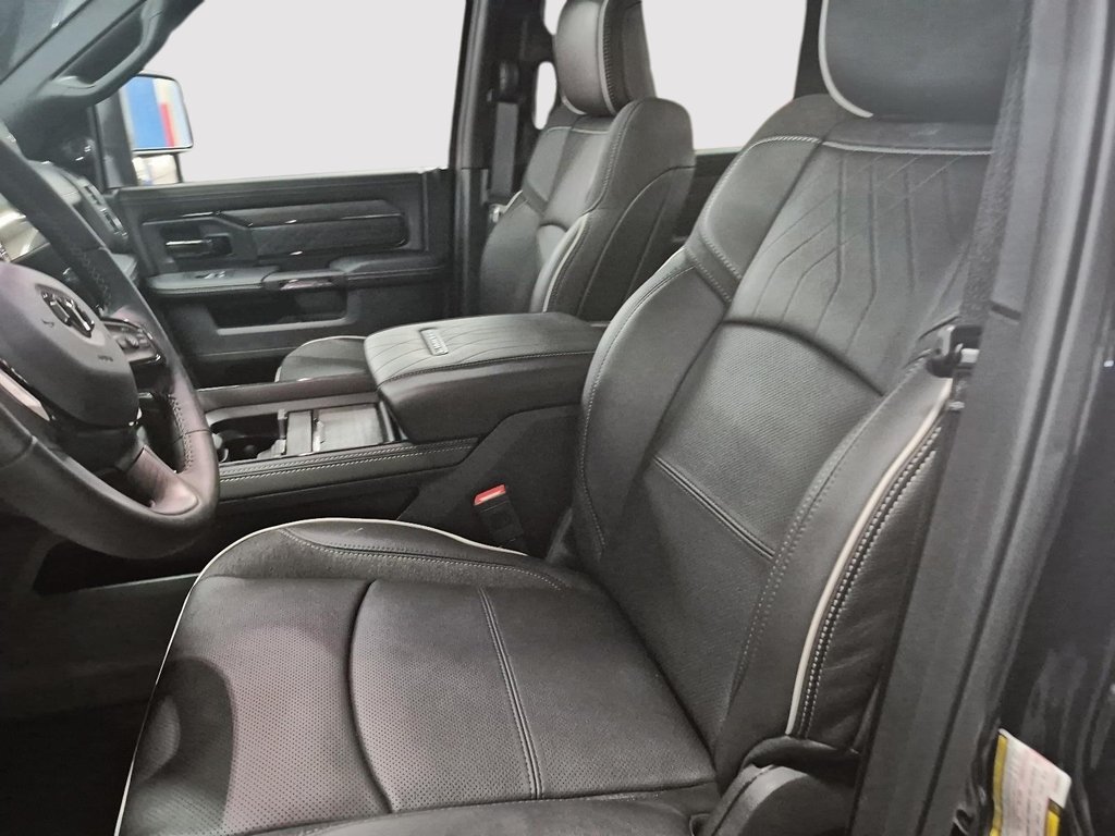 2026 Ram 2500 LIMITED in St-Jean-Sur-Richelieu, Quebec - 9 - w1024h768px
