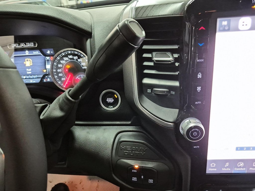 Ram 2500 BIG HORN 2026 à Sherbrooke, Québec - 15 - w1024h768px