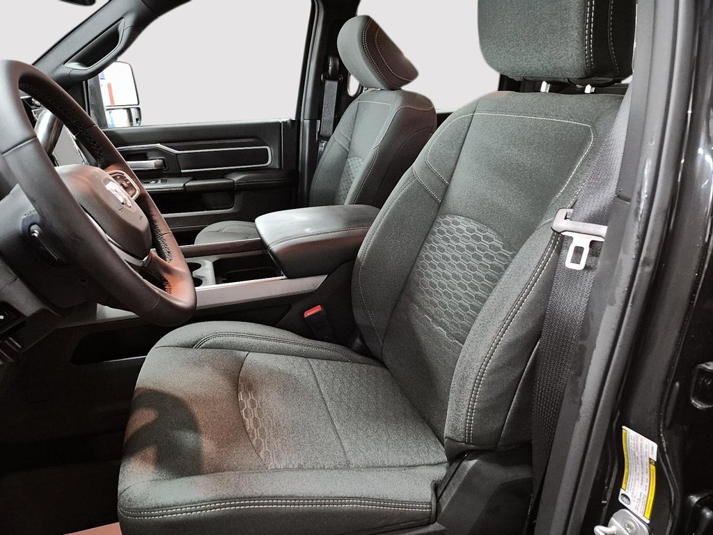 Ram 2500 BIG HORN 2026 à Sherbrooke, Québec - 9 - w1024h768px