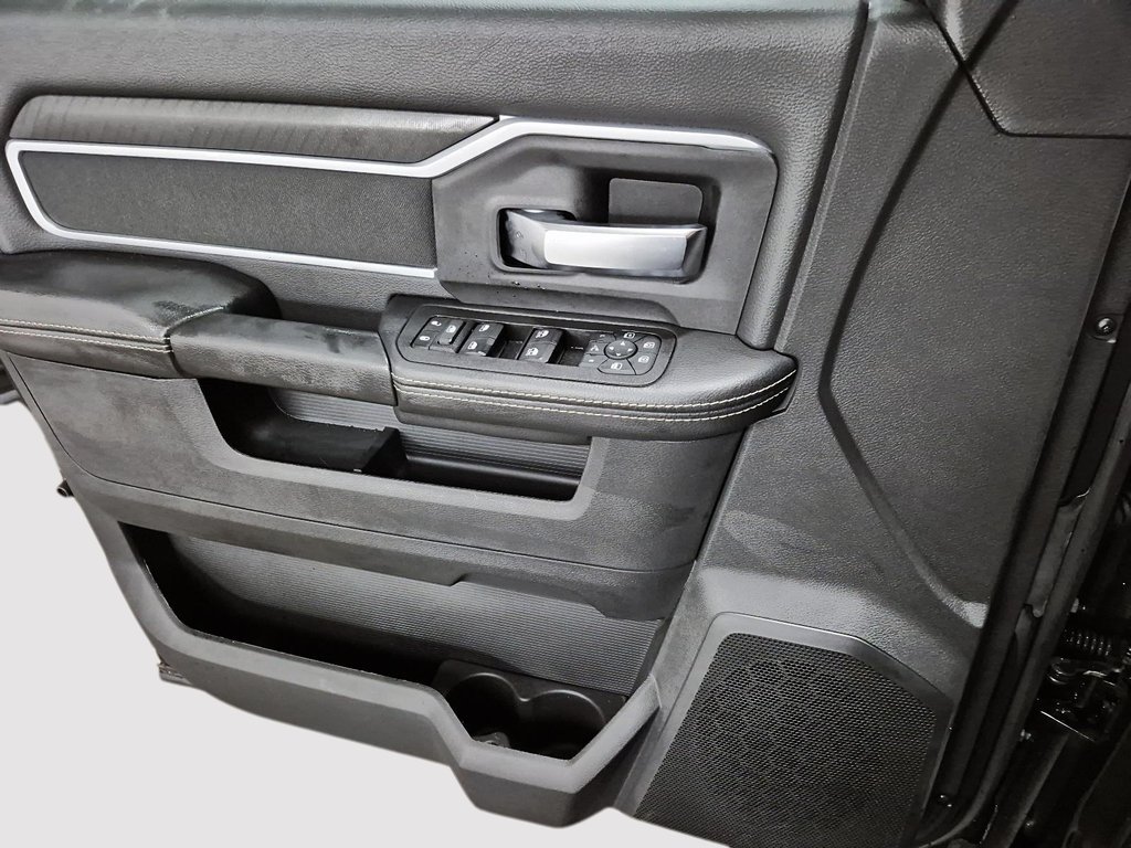 Ram 2500 BIG HORN 2026 à Sherbrooke, Québec - 11 - w1024h768px