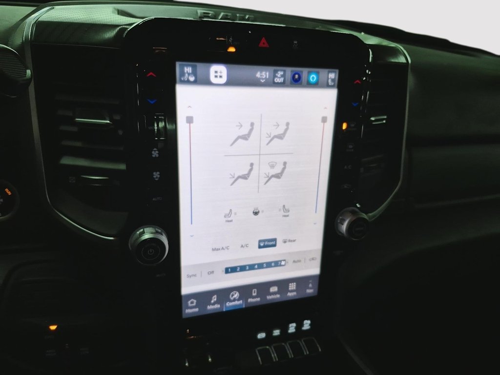 Ram 2500 BIG HORN 2026 à Sherbrooke, Québec - 19 - w1024h768px