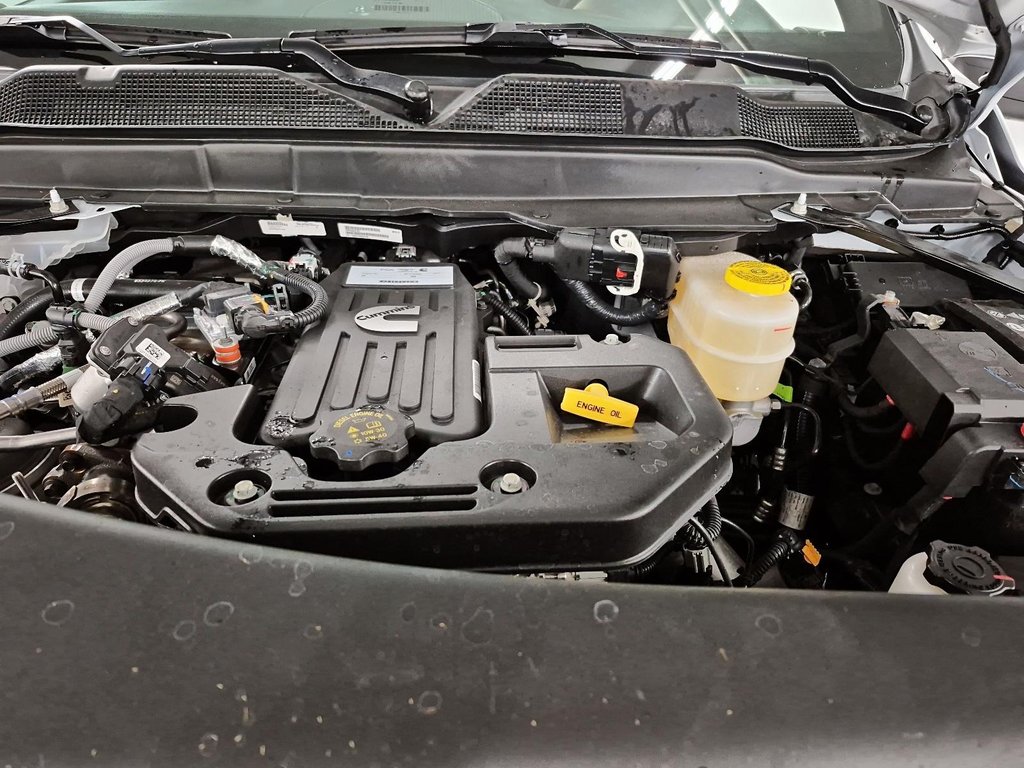 Ram 2500 BLACK EXPRESS 2026 à Sherbrooke, Québec - 8 - w1024h768px