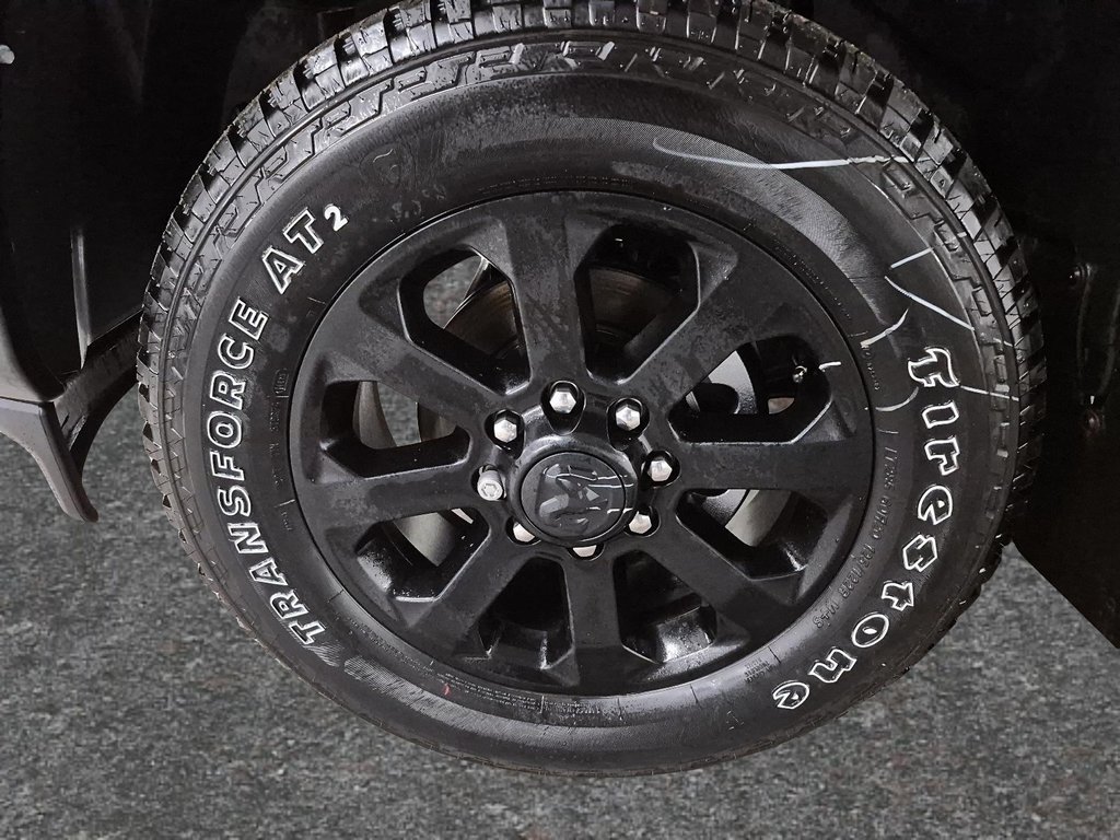 Ram 2500 BLACK EXPRESS 2026 à St-Jean-Sur-Richelieu, Québec - 7 - w1024h768px