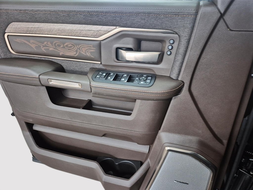 2026 Ram 2500 LIMITED LONGHORN in St-Jean-Sur-Richelieu, Quebec - 11 - w1024h768px