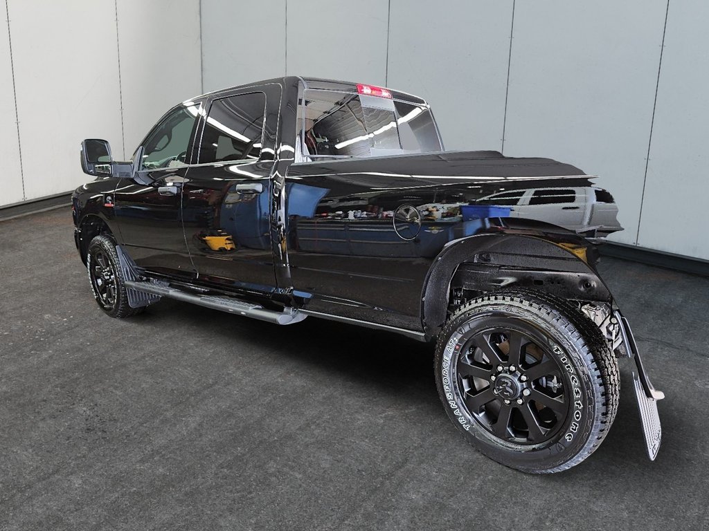 2026 Ram 2500 BLACK EXPRESS in St-Jean-Sur-Richelieu, Quebec - 4 - w1024h768px