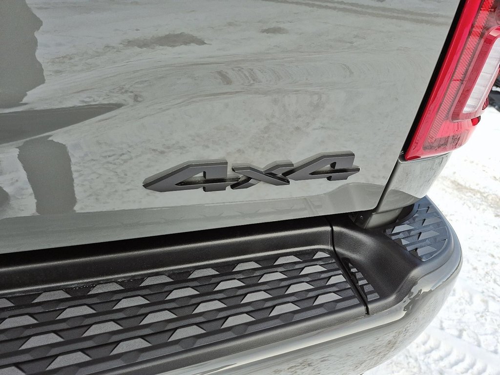 2026 Ram 2500 BIG HORN in St-Jean-Sur-Richelieu, Quebec - 12 - w1024h768px