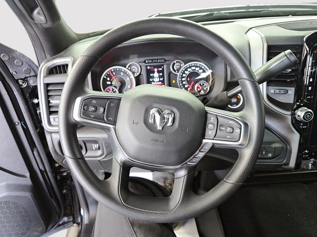 Ram 2500 BLACK EXPRESS 2026 à St-Jean-Sur-Richelieu, Québec - 12 - w1024h768px