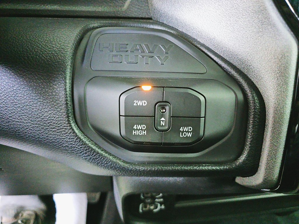 Ram 2500 BLACK EXPRESS 2026 à St-Jean-Sur-Richelieu, Québec - 16 - w1024h768px