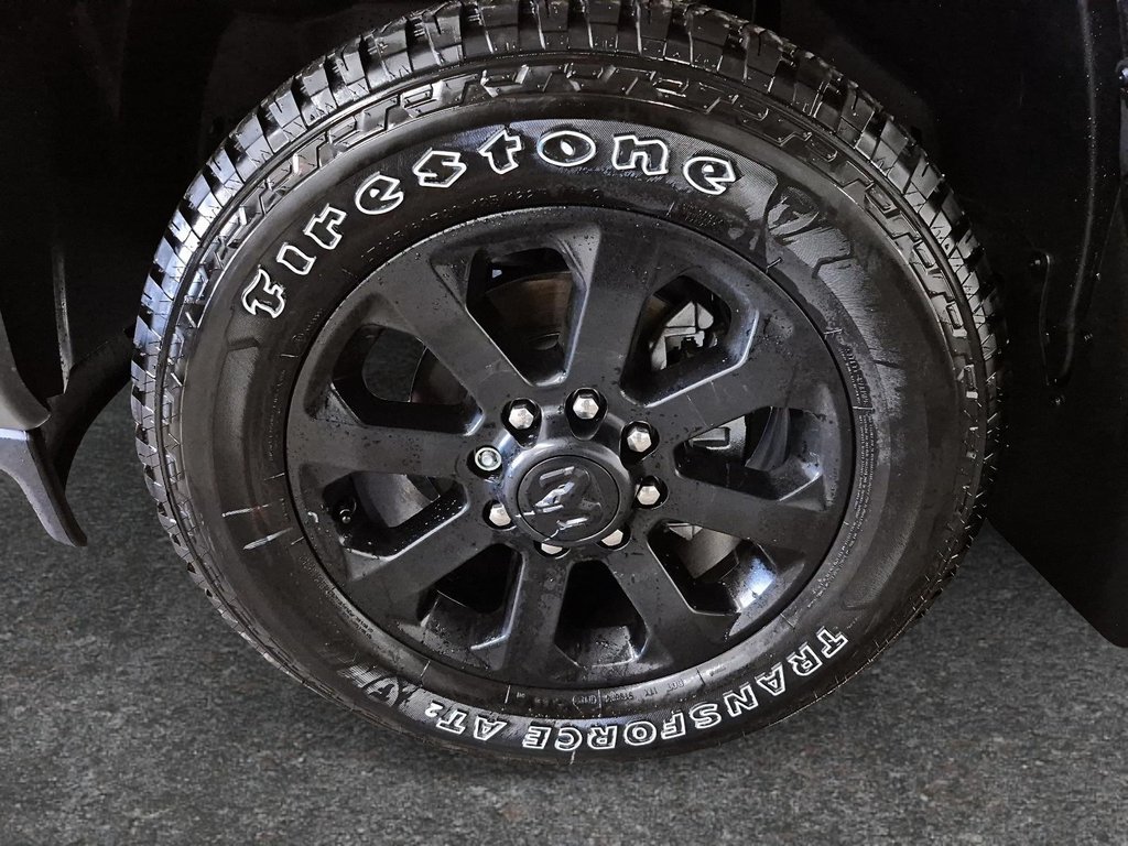2026 Ram 2500 BLACK EXPRESS in St-Jean-Sur-Richelieu, Quebec - 7 - w1024h768px