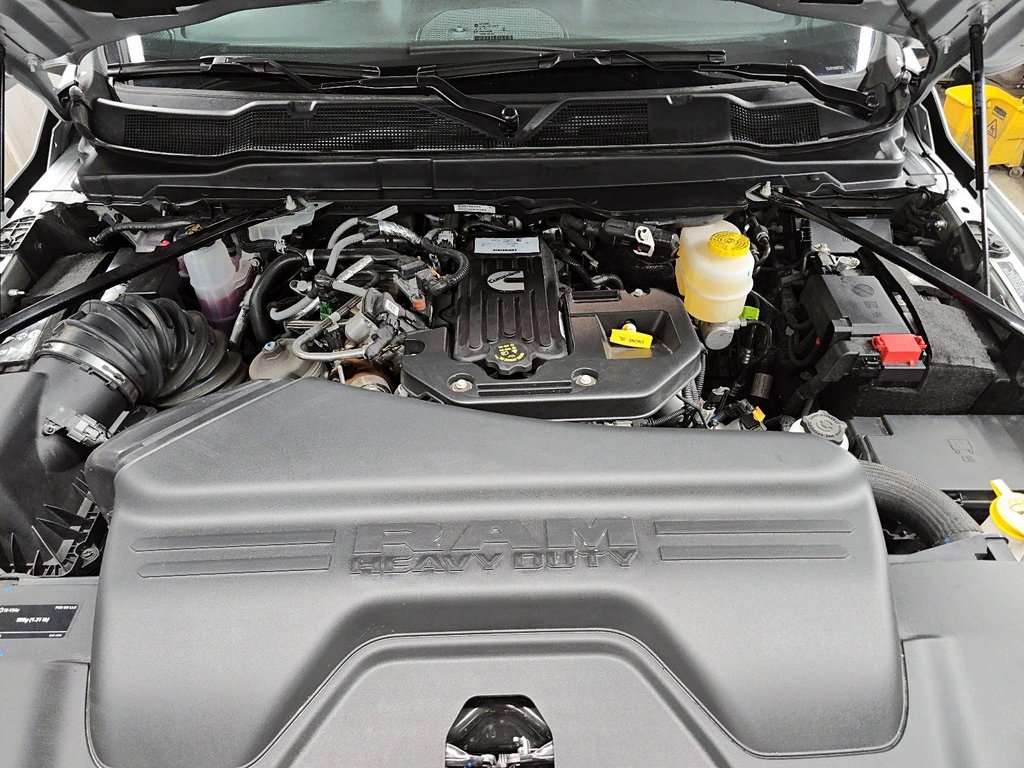 2026 Ram 2500 BIG HORN in St-Jean-Sur-Richelieu, Quebec - 8 - w1024h768px