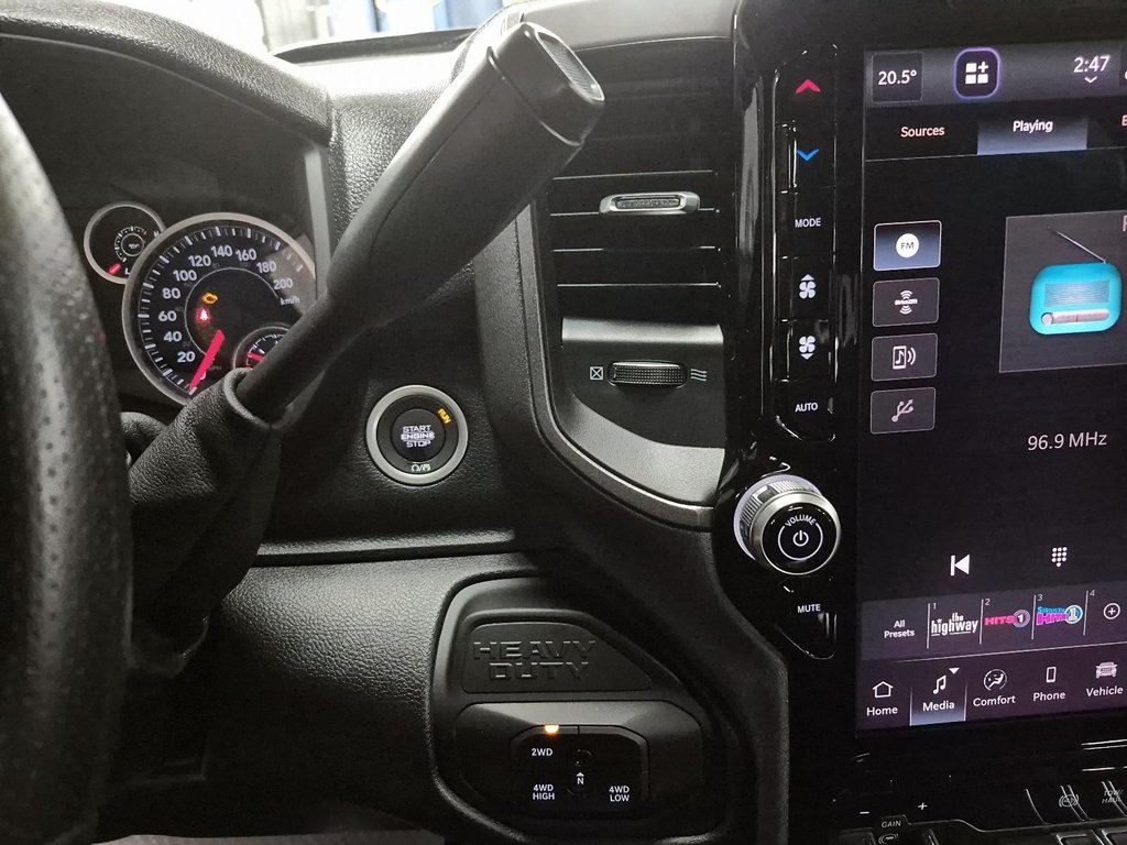 Ram 2500 BLACK EXPRESS 2026 à St-Jean-Sur-Richelieu, Québec - 15 - w1024h768px
