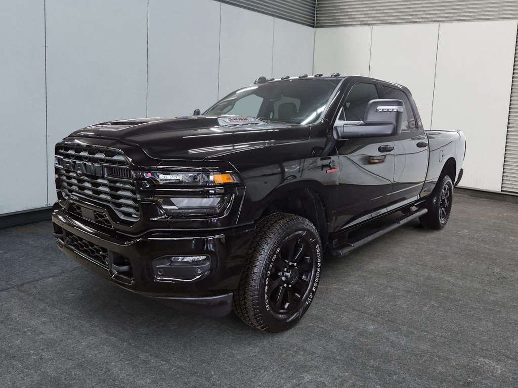 Ram 2500 BLACK EXPRESS 2026 à St-Jean-Sur-Richelieu, Québec - 1 - w1024h768px