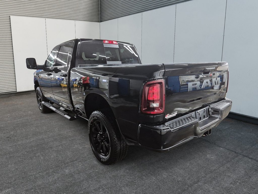 Ram 2500 BLACK EXPRESS 2026 à St-Jean-Sur-Richelieu, Québec - 4 - w1024h768px
