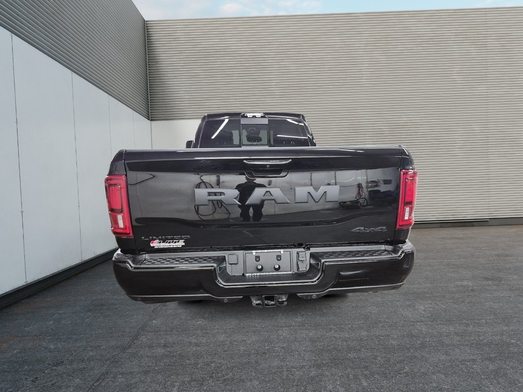 2026 Ram 2500 LIMITED in Sherbrooke, Quebec - 3 - w1024h768px