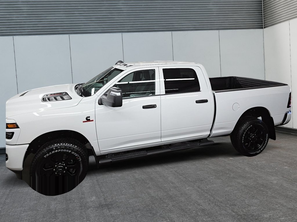 Ram 2500 BLACK EXPRESS 2026 à Sherbrooke, Québec - 5 - w1024h768px