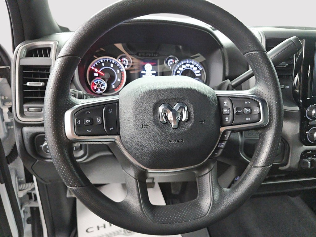 Ram 2500 BLACK EXPRESS 2026 à Sherbrooke, Québec - 12 - w1024h768px