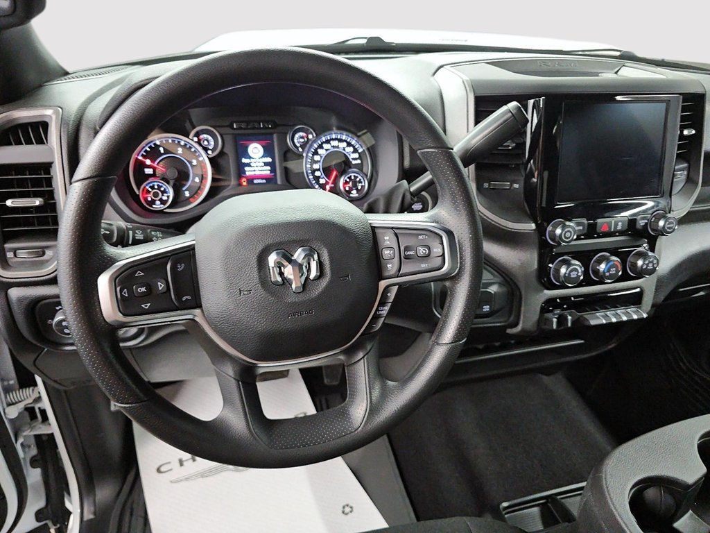 Ram 2500 BLACK EXPRESS 2026 à Sherbrooke, Québec - 10 - w1024h768px