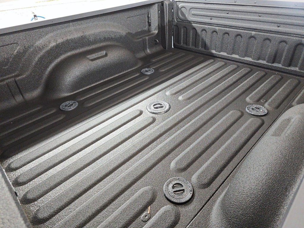 Ram 2500 BLACK EXPRESS 2026 à Sherbrooke, Québec - 17 - w1024h768px