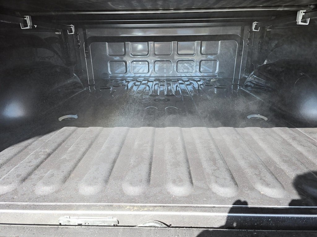 Ram 2500 BLACK EXPRESS 2026 à Sherbrooke, Québec - 17 - w1024h768px