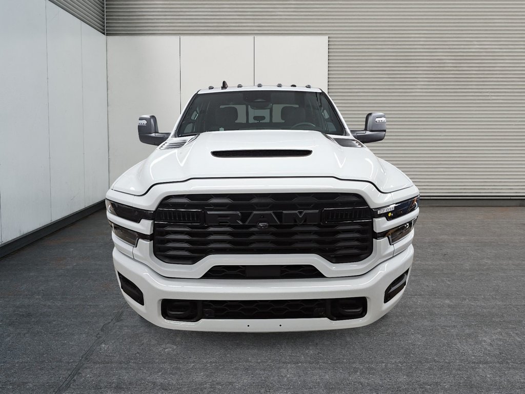 2027 Ram 2500 BIG HORN in St-Jean-Sur-Richelieu, Quebec - 2 - w1024h768px