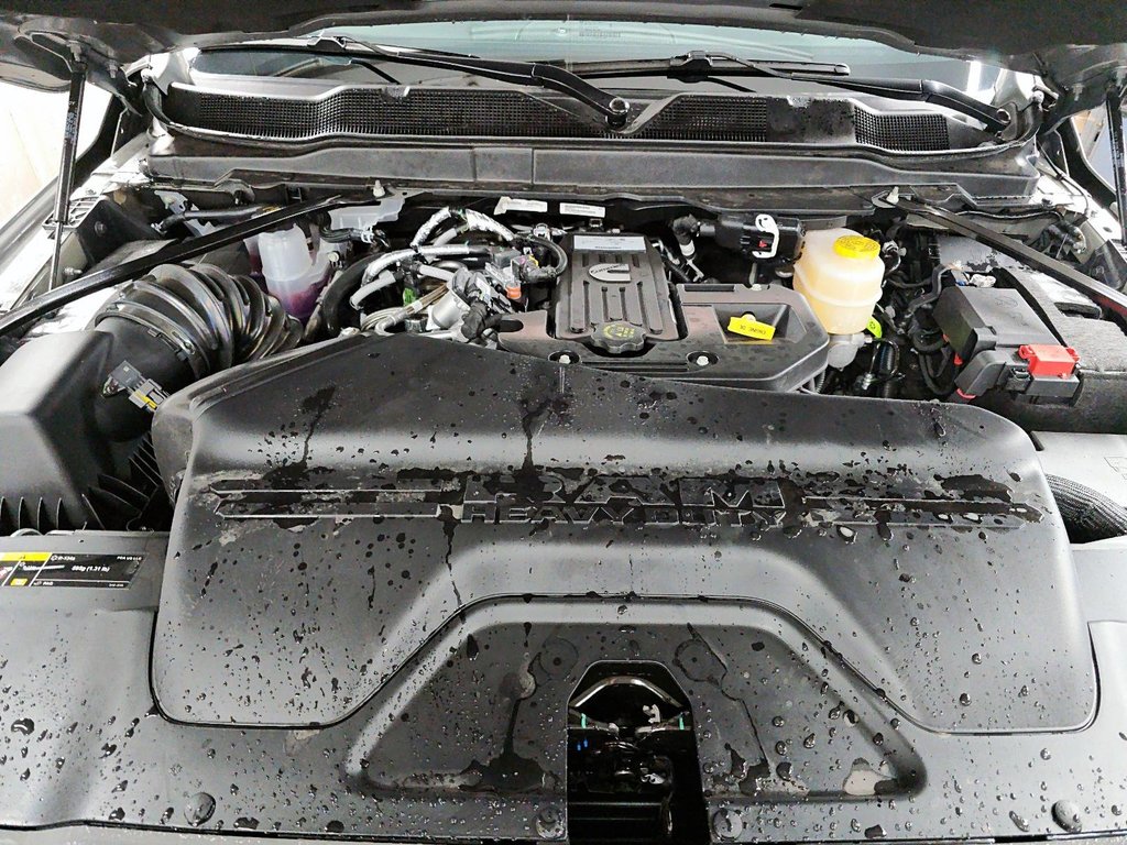 2027 Ram 2500 BIG HORN in St-Jean-Sur-Richelieu, Quebec - 8 - w1024h768px