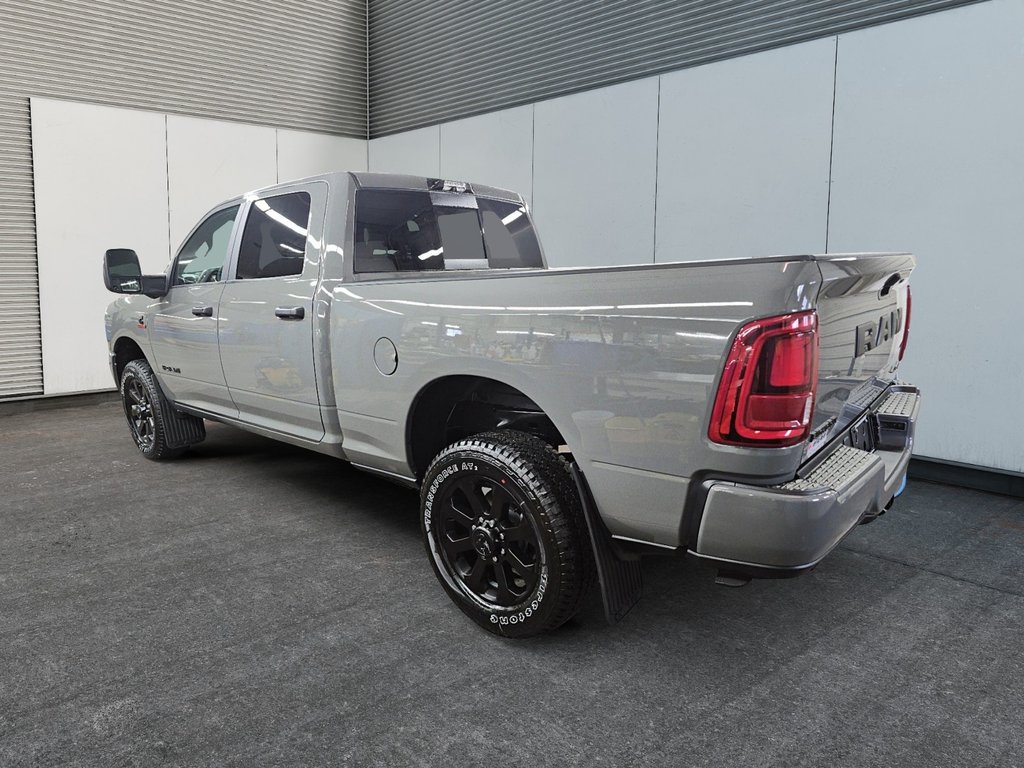 2027 Ram 2500 BIG HORN in St-Jean-Sur-Richelieu, Quebec - 4 - w1024h768px