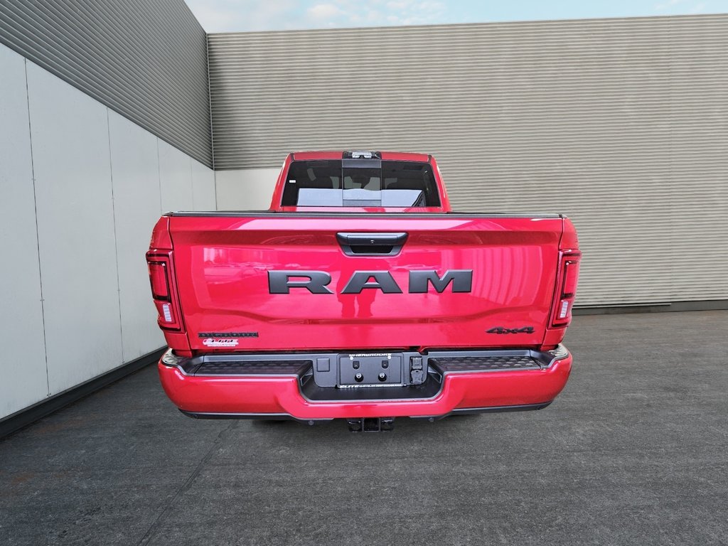 2027 Ram 2500 BIG HORN in St-Jean-Sur-Richelieu, Quebec - 3 - w1024h768px