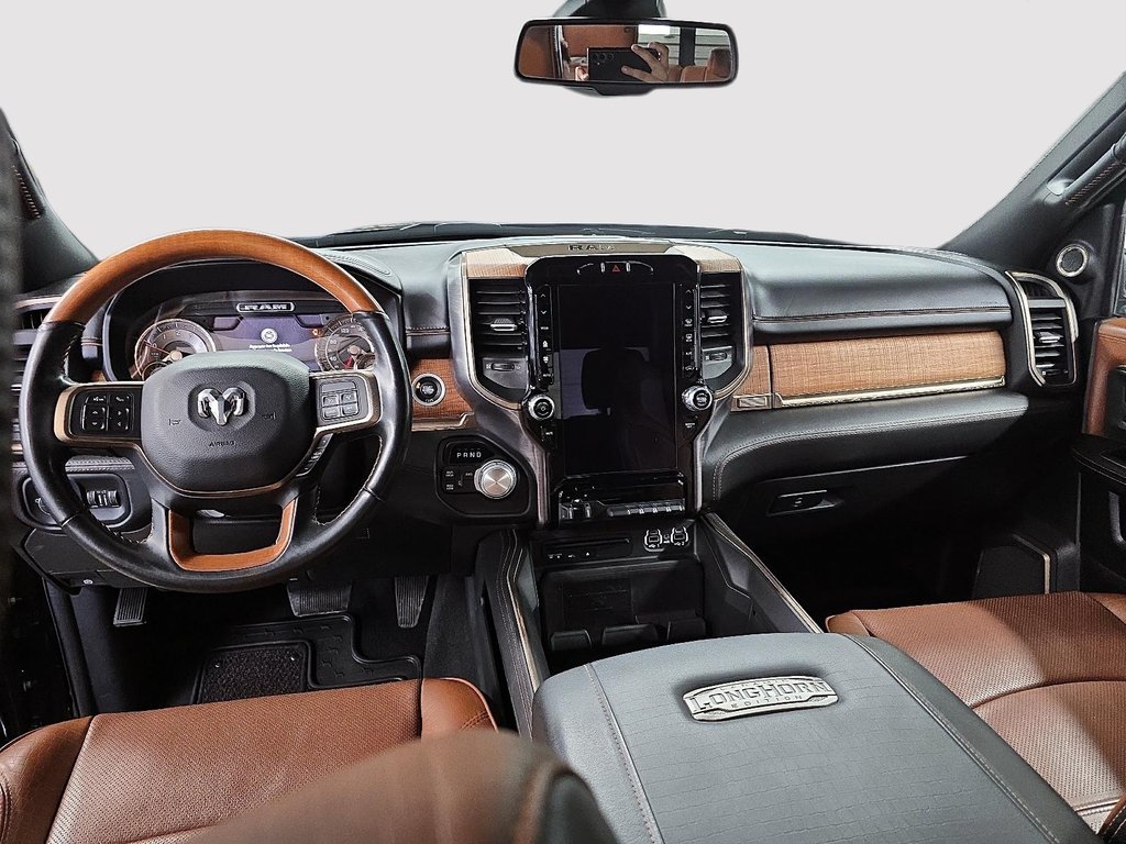Ram 3500 LARAMIE LONGHORN 4X4 CREW CAB 2019 à Sherbrooke, Québec - 10 - w1024h768px